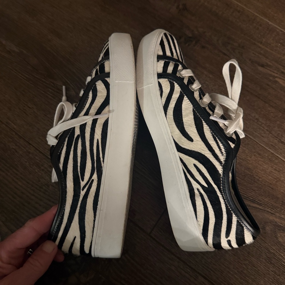 Ann Taylor Zebra Print Dyed Calf Hair Sneakers 5 1/2 - Picture 6 of 10
